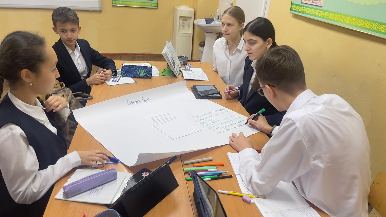 Қазақ тілі мен әдебиетінің онкүндігі/Декада казахского языка и литературы