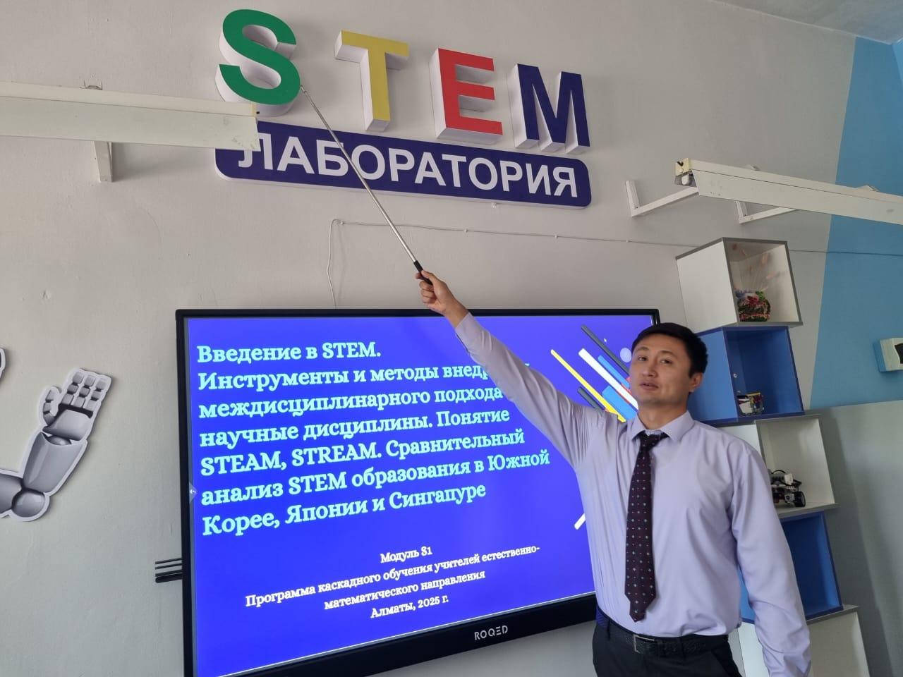 Шығармашылық топтардың отырысы