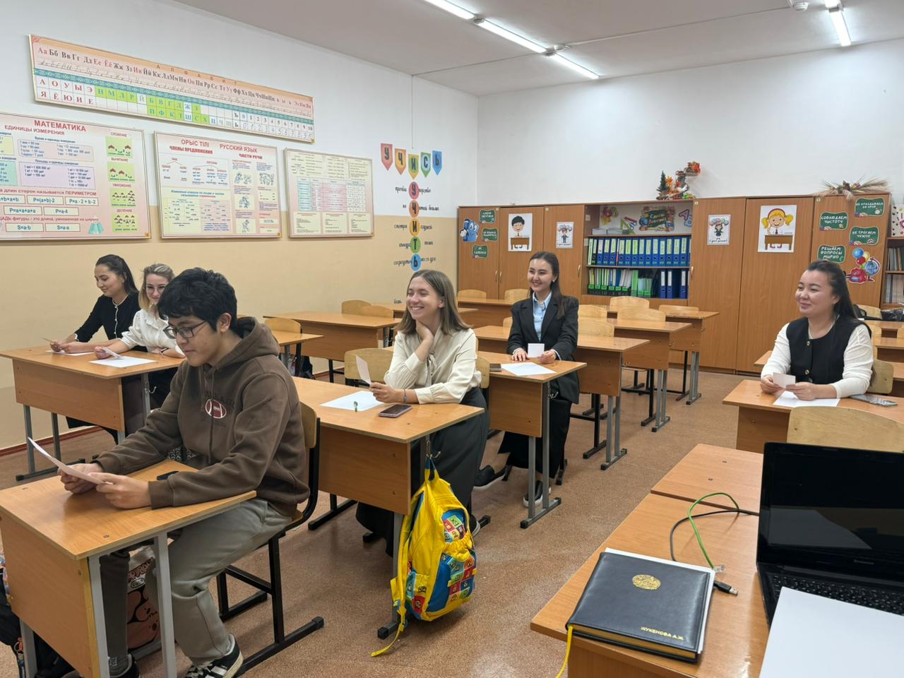 «Жас мамандарға әдістемелік қолдау