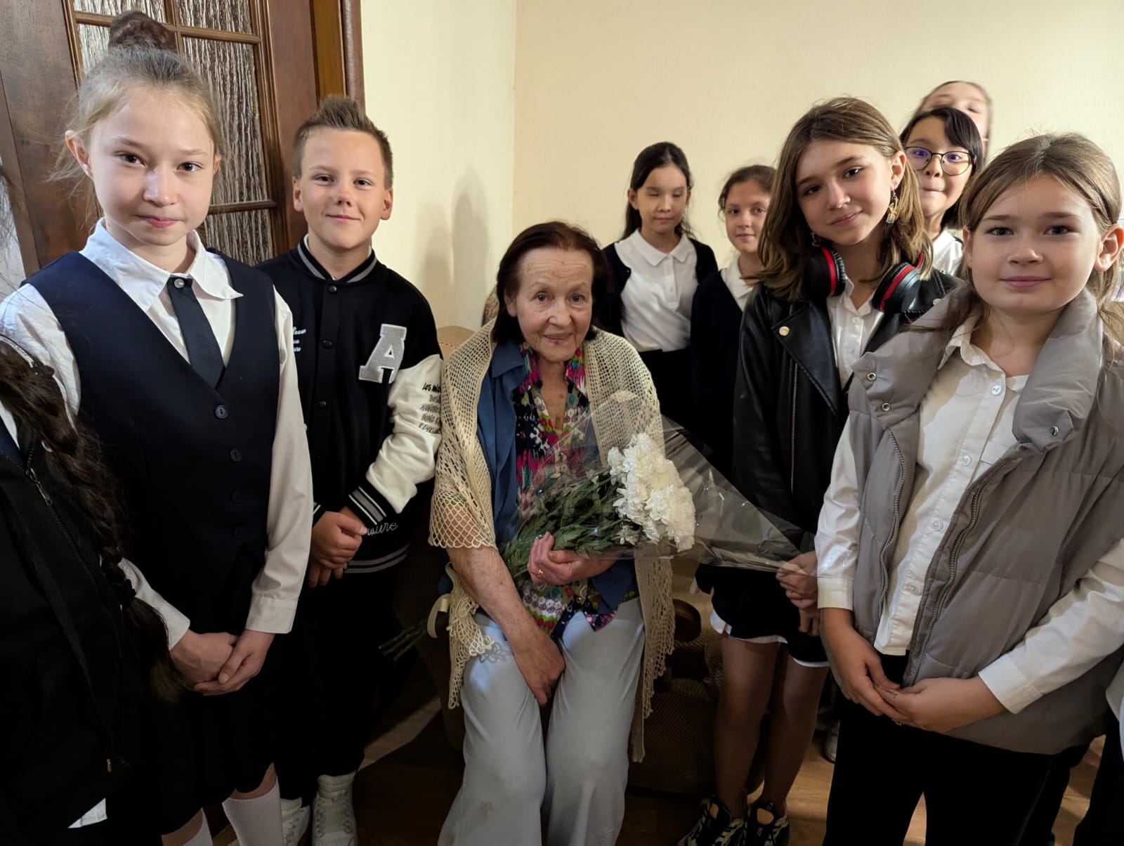 Ұстаздарға мың алғыс!