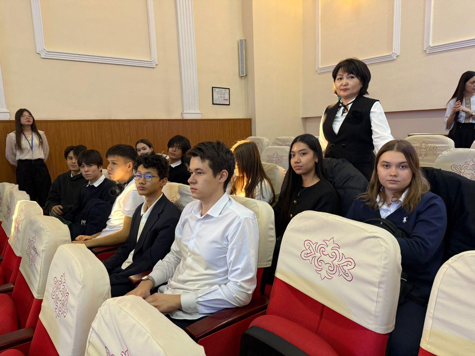 Ашық есік күніне қатысу туралы/О посещении Дня открытых дверей