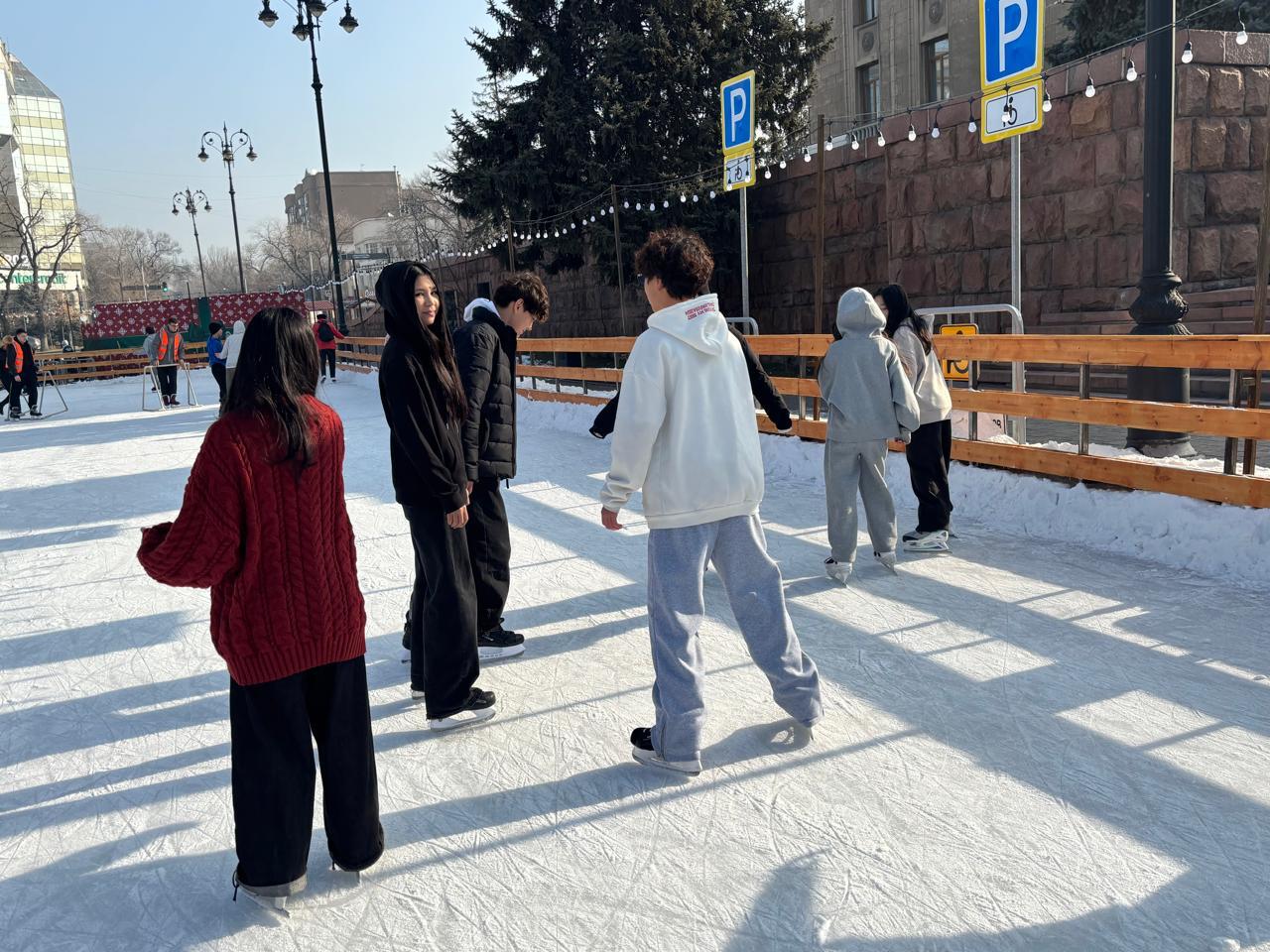 Қысқы демалыс/ Зимние каникулы