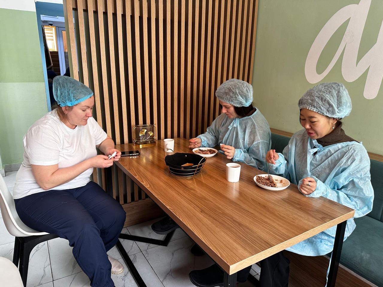 №10 мектеп асханасын тексеру актісі/Акт №10 проверки школьной столовой мониторинговой комисии