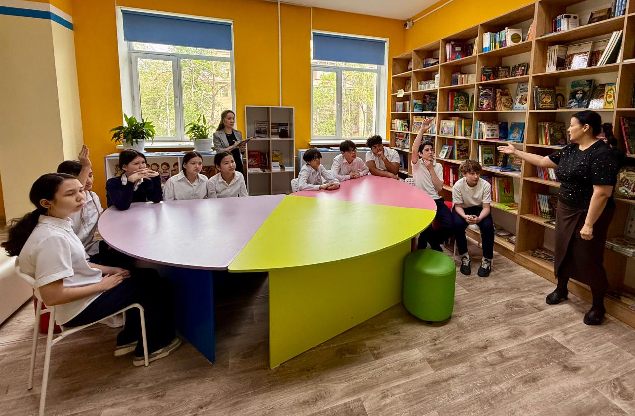 «Тіл — мәдениет коды»: лингвистикалық қонақжайдағы үштілділік диалогы